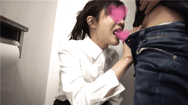 FC2 PPV 1249751 An active nurse is trained with a remote rotor walk training rotor and a public walk near